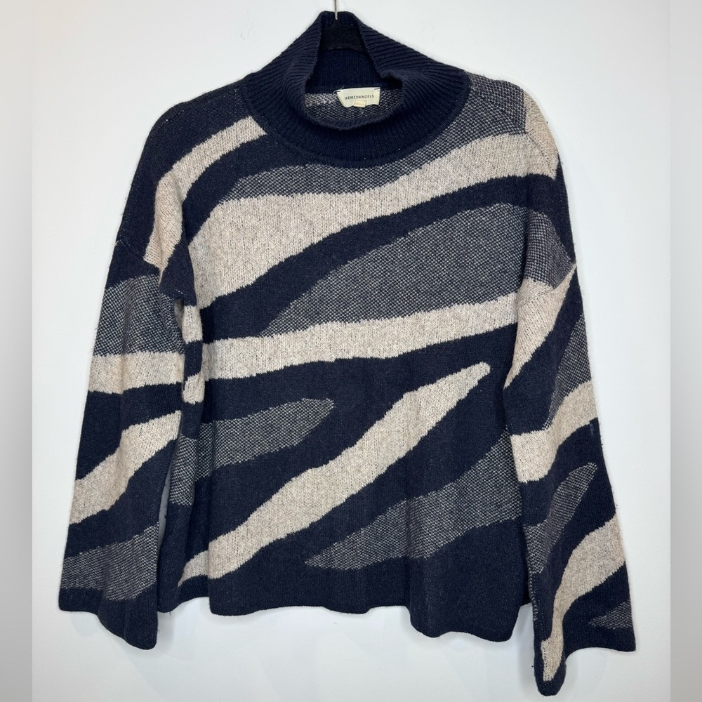 Armedangels wool blend abstract Navy Cream Striped mock neck Sweater size small
